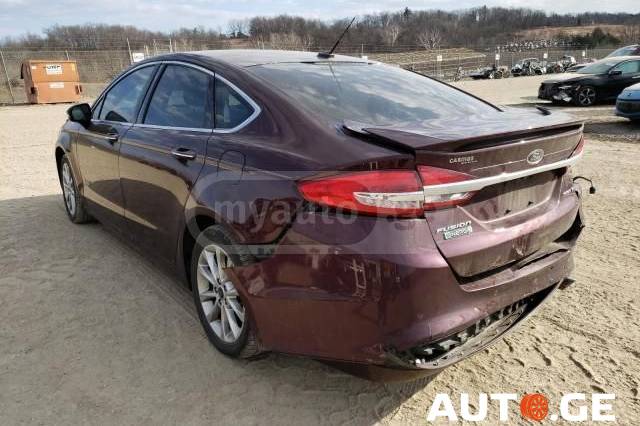 Ford Fusion 2017 — photo 2