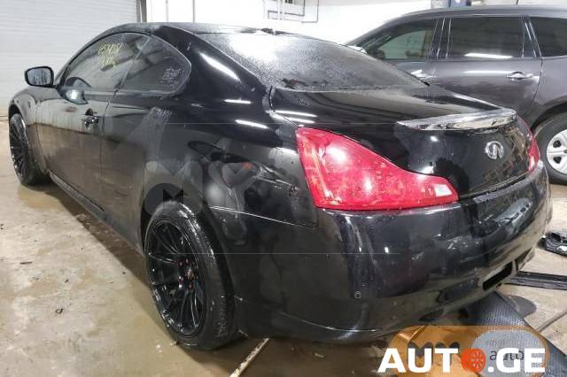Infiniti G37 2013 — photo 2