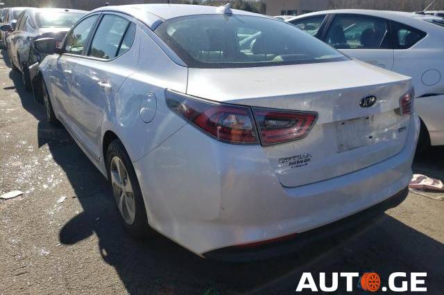 Kia Optima 2016 — photo 2