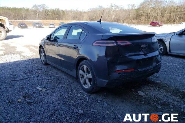 Chevrolet Volt 2013 — photo 2