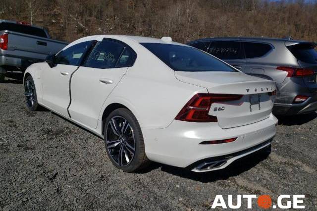 Volvo-Sp S60 2021 — photo 2
