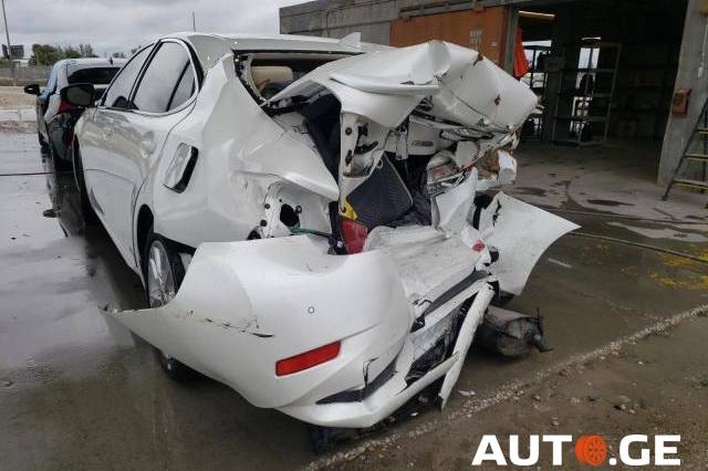 Lexus Es300 2015 — photo 2