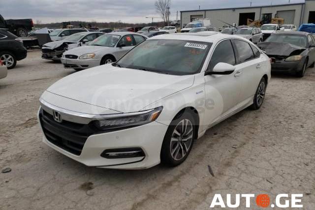 Honda Accord 2018 — photo 2