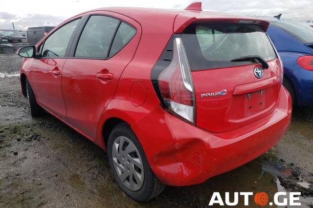 Toyota Prius 2015 — photo 2