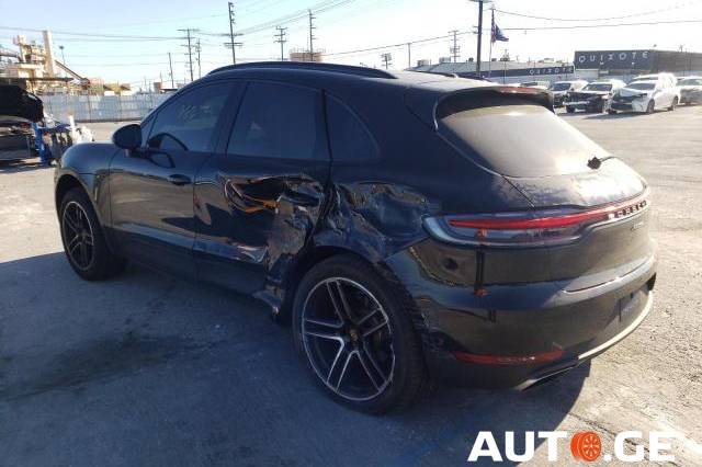 Porsche Macan 2021 — photo 2