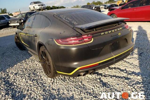 Porsche Panamera 2018 — photo 2