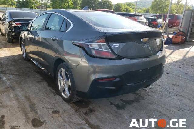 Chevrolet Volt 2017 — photo 2