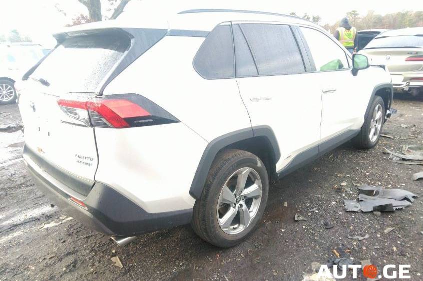 Toyota RAV4 2020 — photo 2