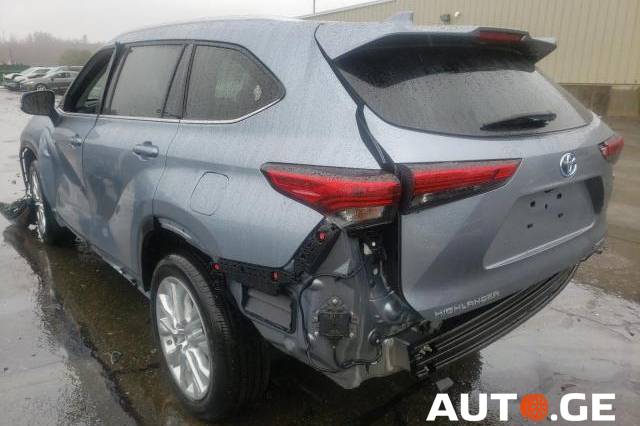 Toyota Highlander 2021 — photo 2