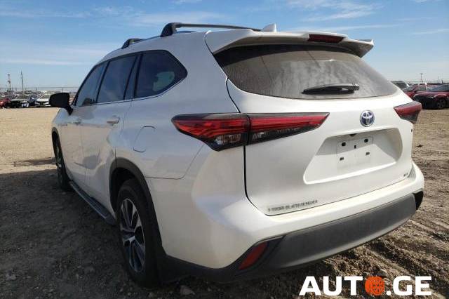 Toyota Highlander 2020 — photo 2