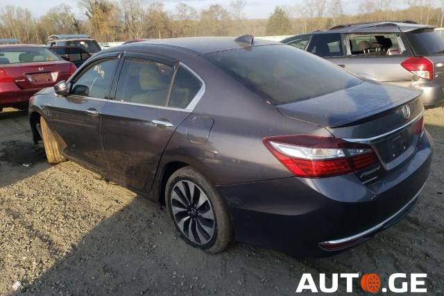 Honda Accord 2017 — photo 2