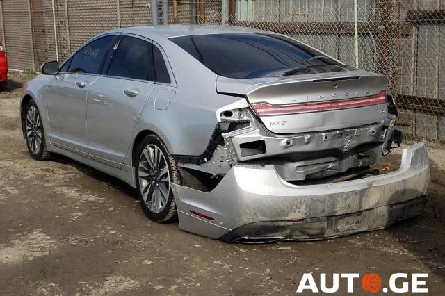 Lincoln MKZ 2017 — photo 2