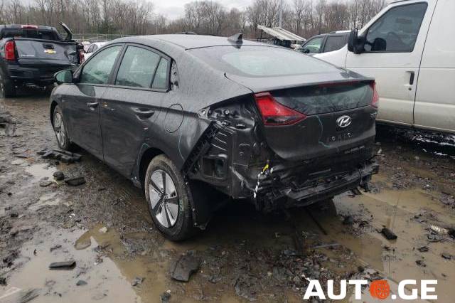 Hyundai Ioniq 2020 — photo 2