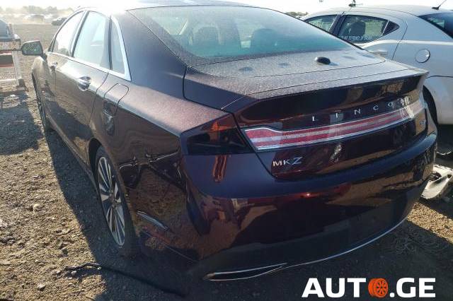 Lincoln MKZ 2017 — photo 2
