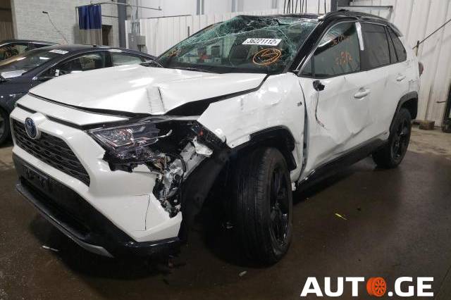 Toyota RAV4 2021 — photo 2