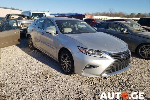 Lexus Es300