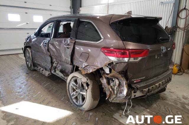 Toyota Highlander 2019 — photo 2