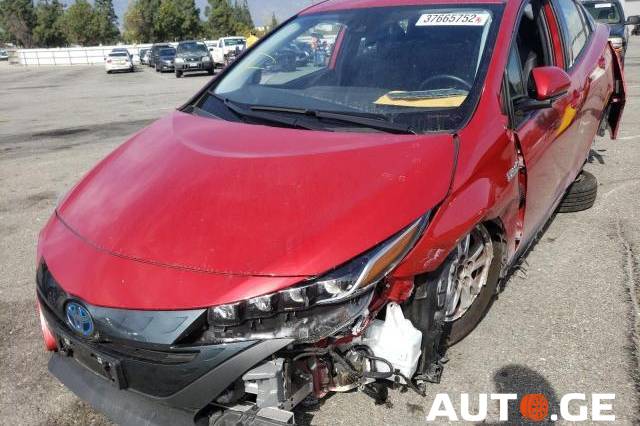 Toyota Prius 2020 — photo 2