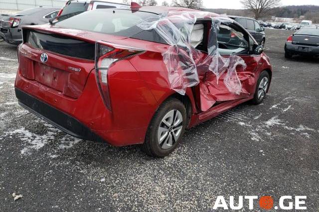 Toyota Prius 2017 — photo 2