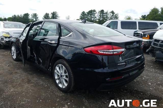 Ford Fusion 2019 — photo 2