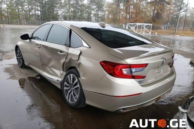 Honda Accord 2018 — photo 2
