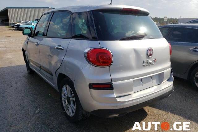 Fiat 500L 2019 — photo 2