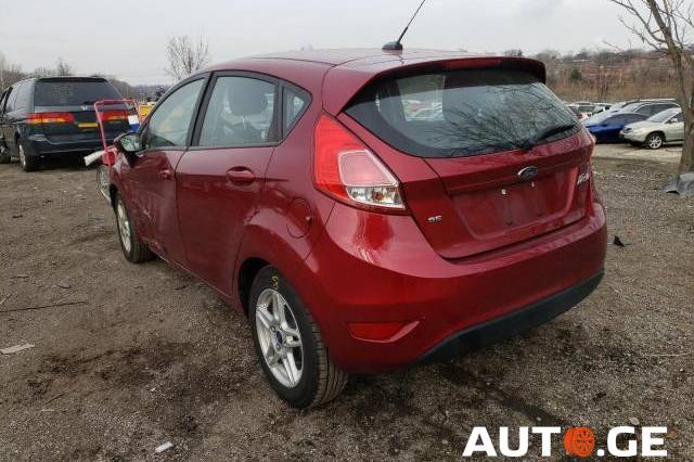 Ford Fiesta 2017 — photo 2