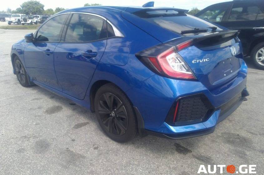 Honda Civic 2019 — photo 2