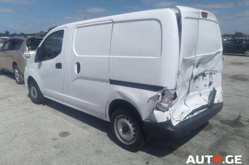 Nissan Nv200 2020 — photo 2