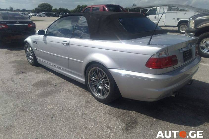 BMW 3 Series 2002 — photo 2