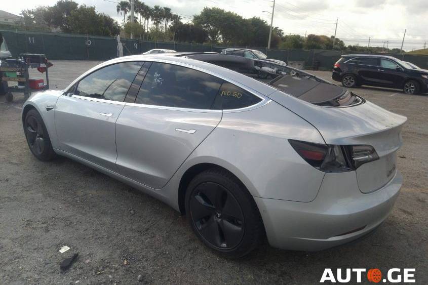 Tesla Model-3-Tesla 2018 — photo 2