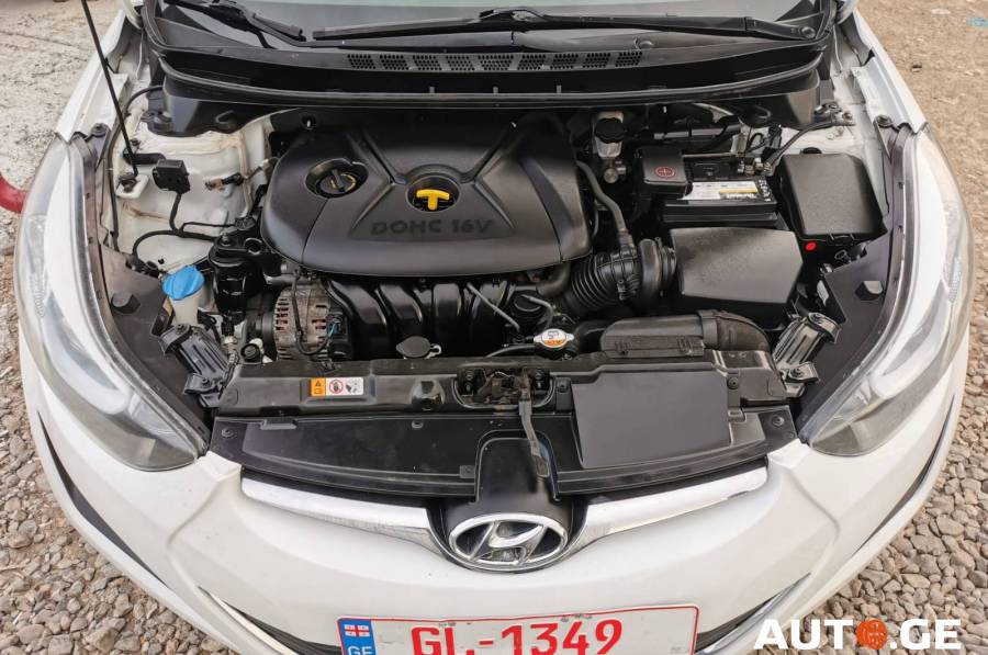 Hyundai Elantra 2014 — photo 2