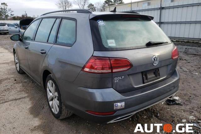 Volkswagen Golf 2019 — photo 2