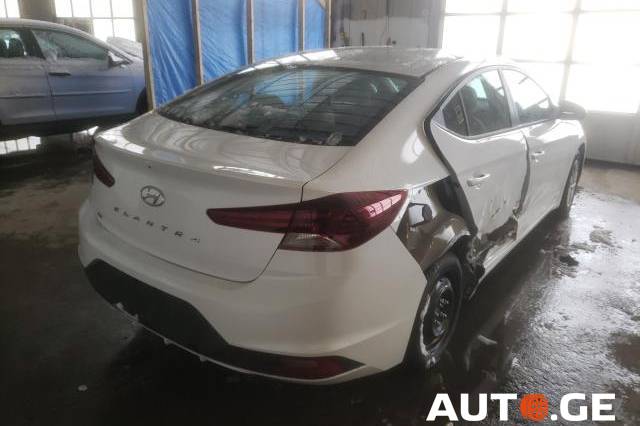 Hyundai Elantra 2020 — photo 2