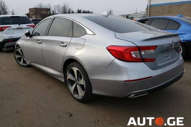 Honda Accord 2018 — photo 2