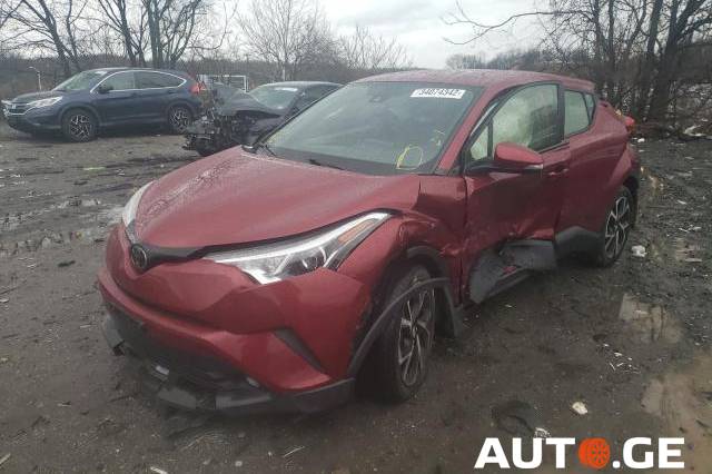 Toyota C-HR 2018 — photo 2