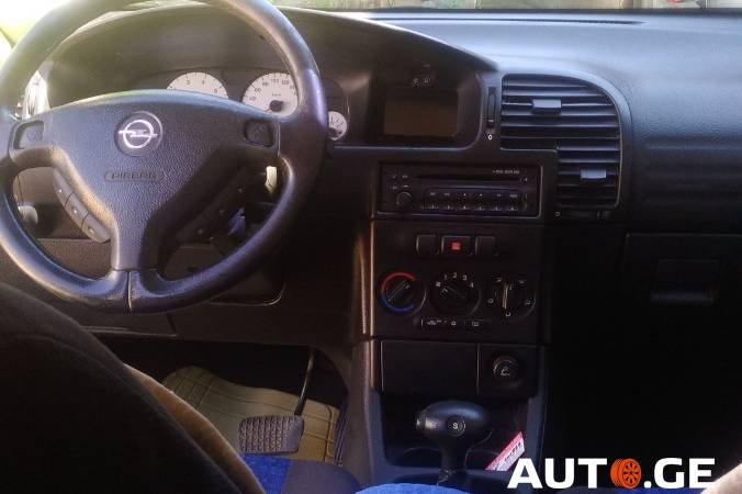Opel Zafira
