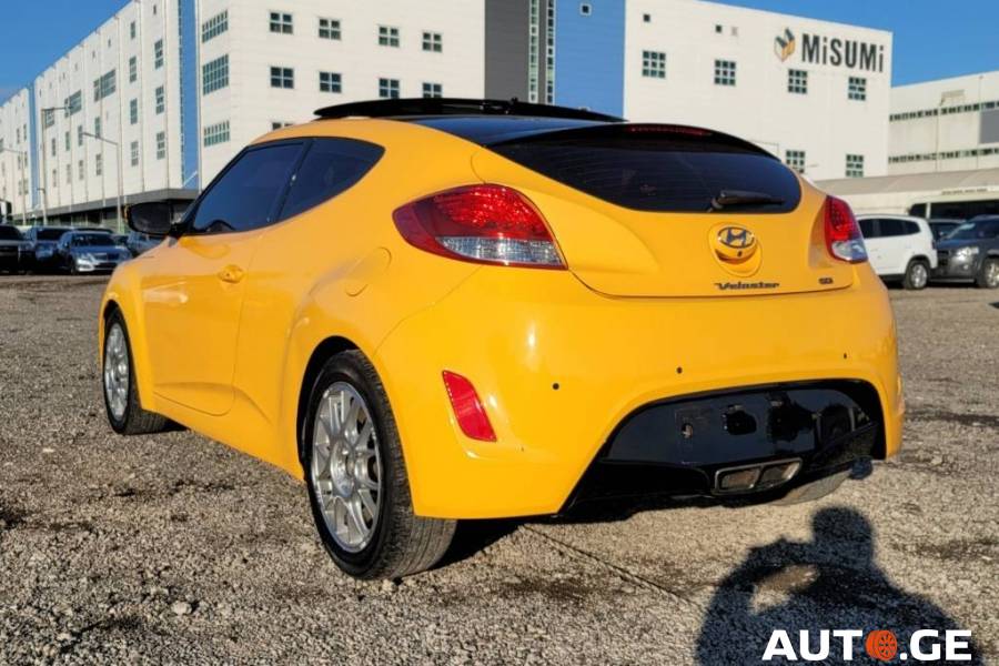 Hyundai Veloster