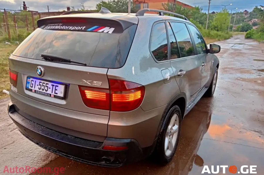 BMW X5 2008 — photo 2