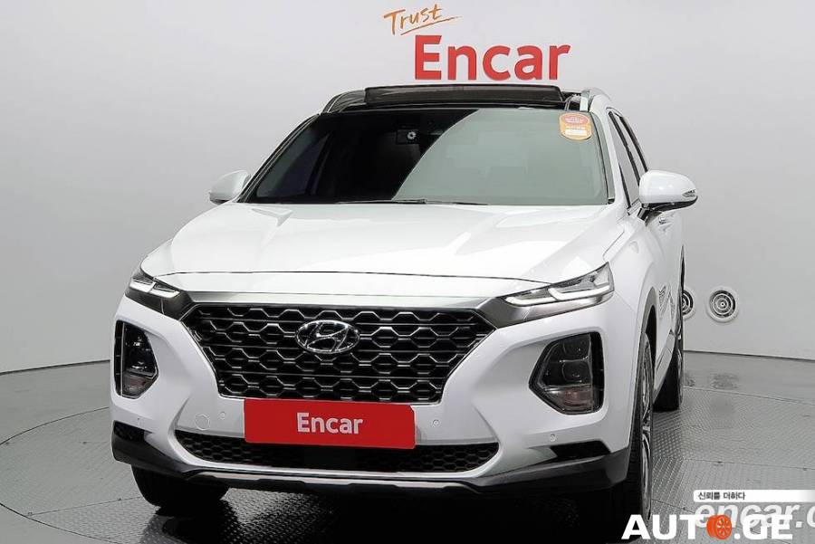 Hyundai Santa Fe 2018 — photo 2