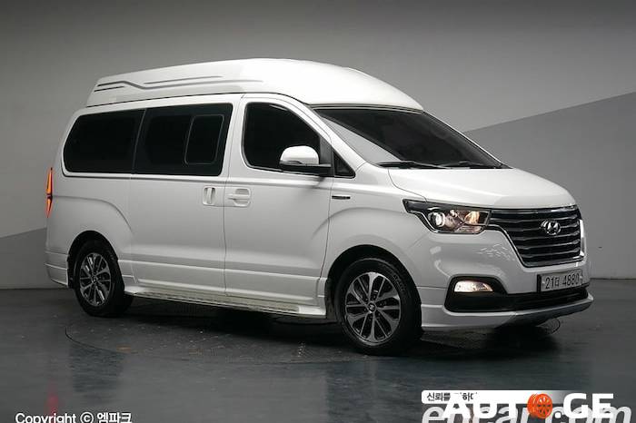 Hyundai Grand-Starex 2019 — photo 2