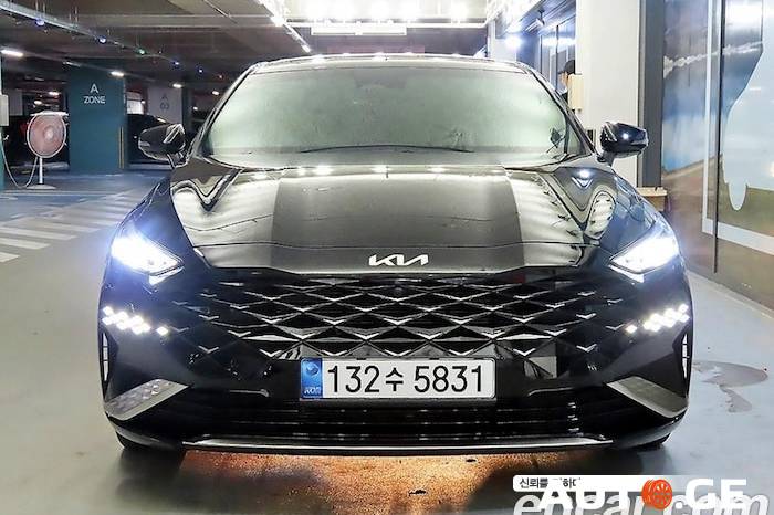 Kia Cadenza 2021 — photo 2
