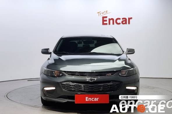 Chevrolet Malibu 2017 — photo 2