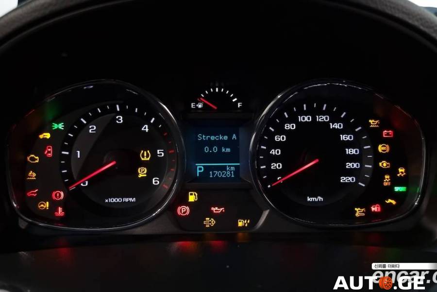 Chevrolet Captiva 2016 — photo 2