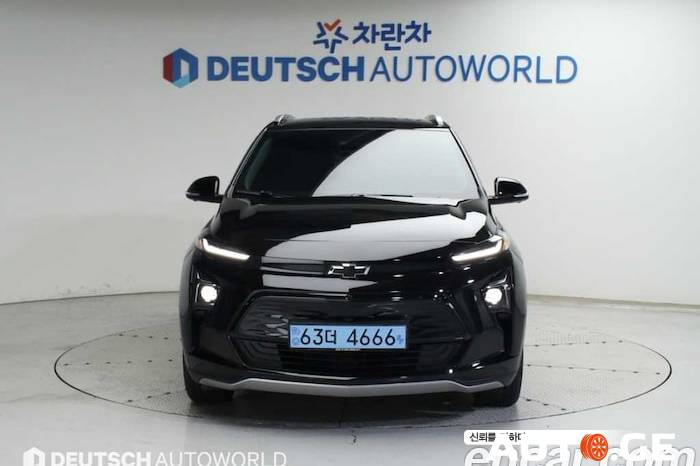 Chevrolet Volt 2022 — photo 2