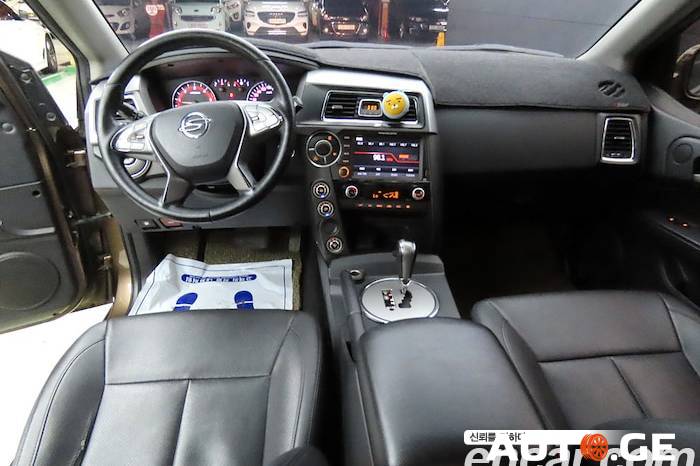 Ssangyong Korando 2017 — photo 2