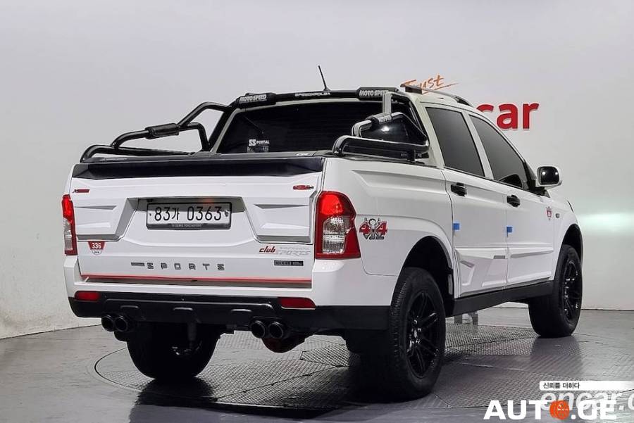 Ssangyong Korando 2017 — photo 2