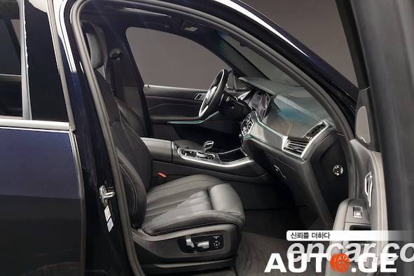 BMW X5 2020 — photo 2