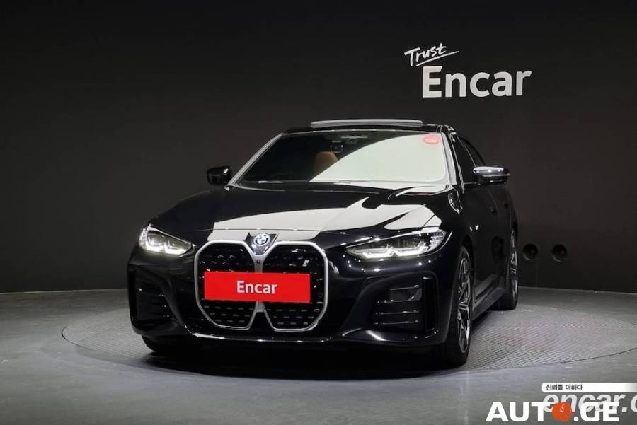 BMW I-Series 2022 — photo 2
