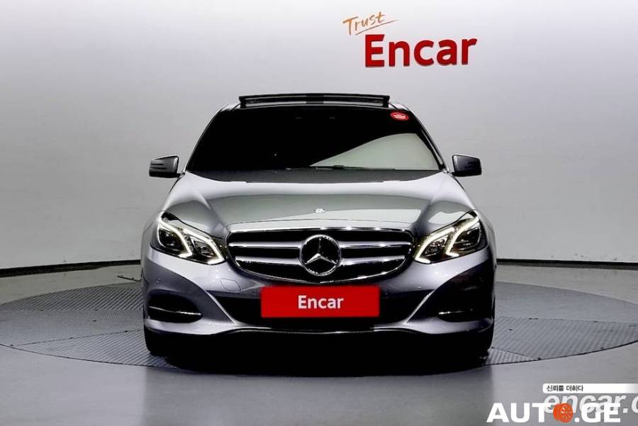 Mercedes-Benz E-Class 2014 — photo 2